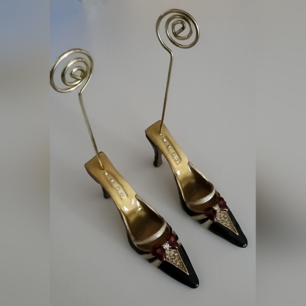 Picture/note card holders (2)